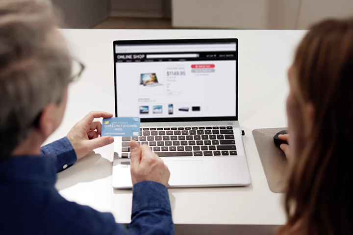 Image: A customer placing an order in an online marketplace.